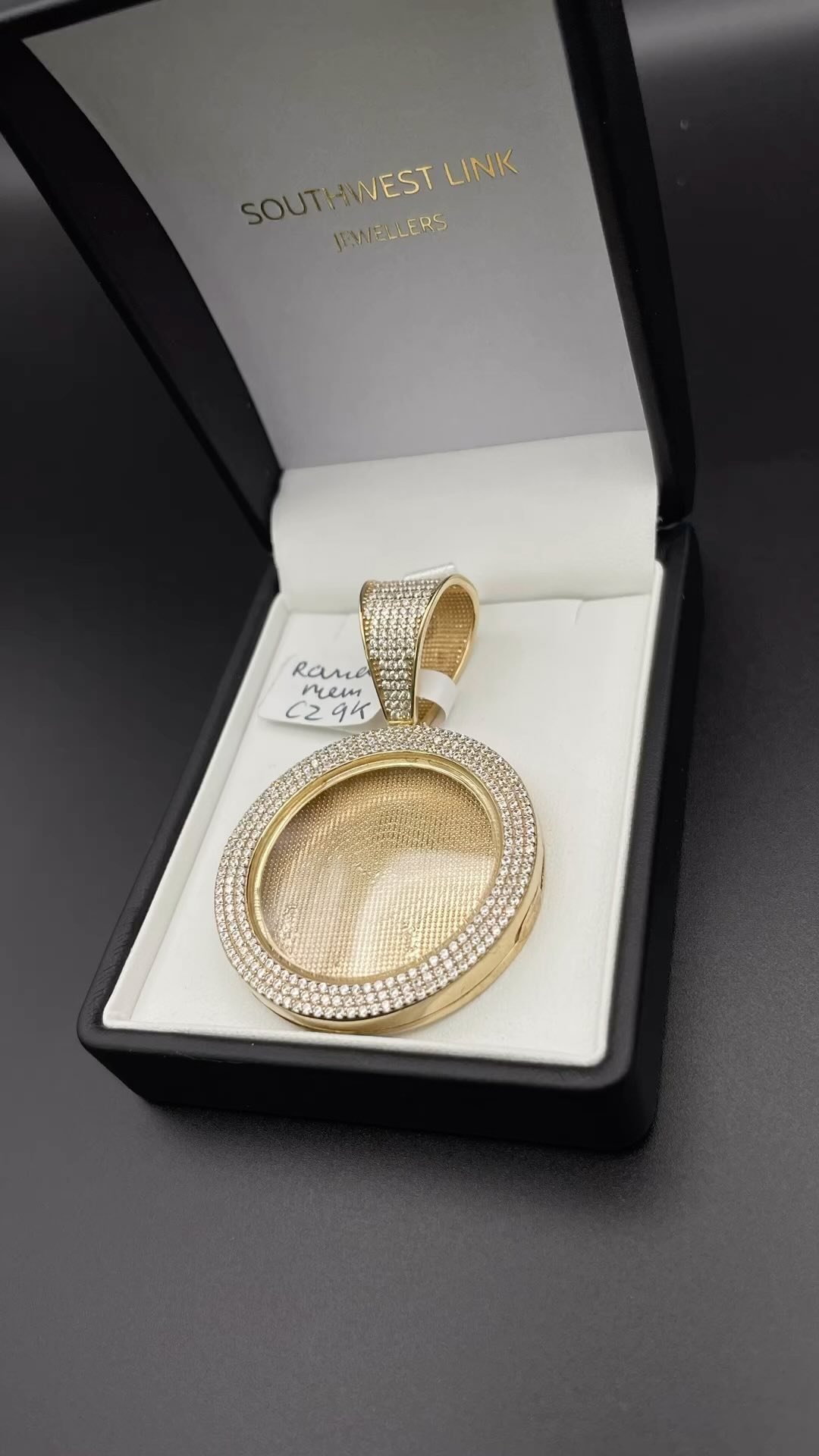 pendants